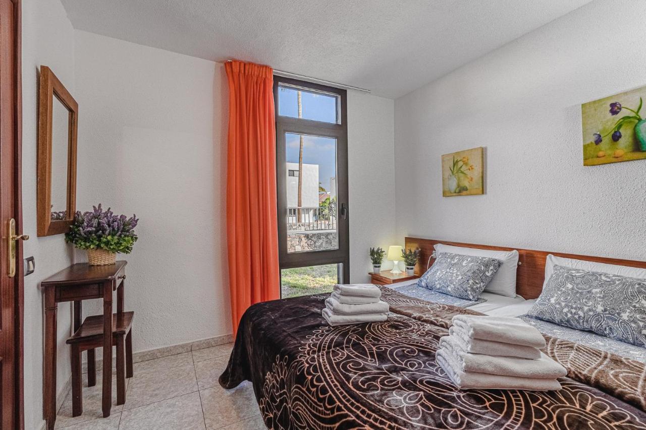 Bungalow -2 Minute From The Beach. Playa de las Americas  Exterior photo